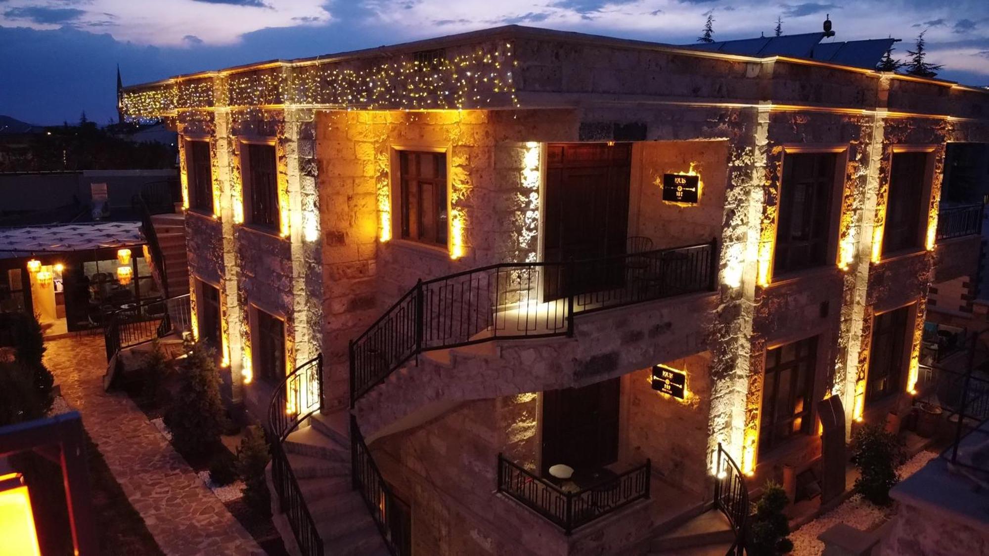 Louis Cappadocia Hotel Uchisar Exterior photo