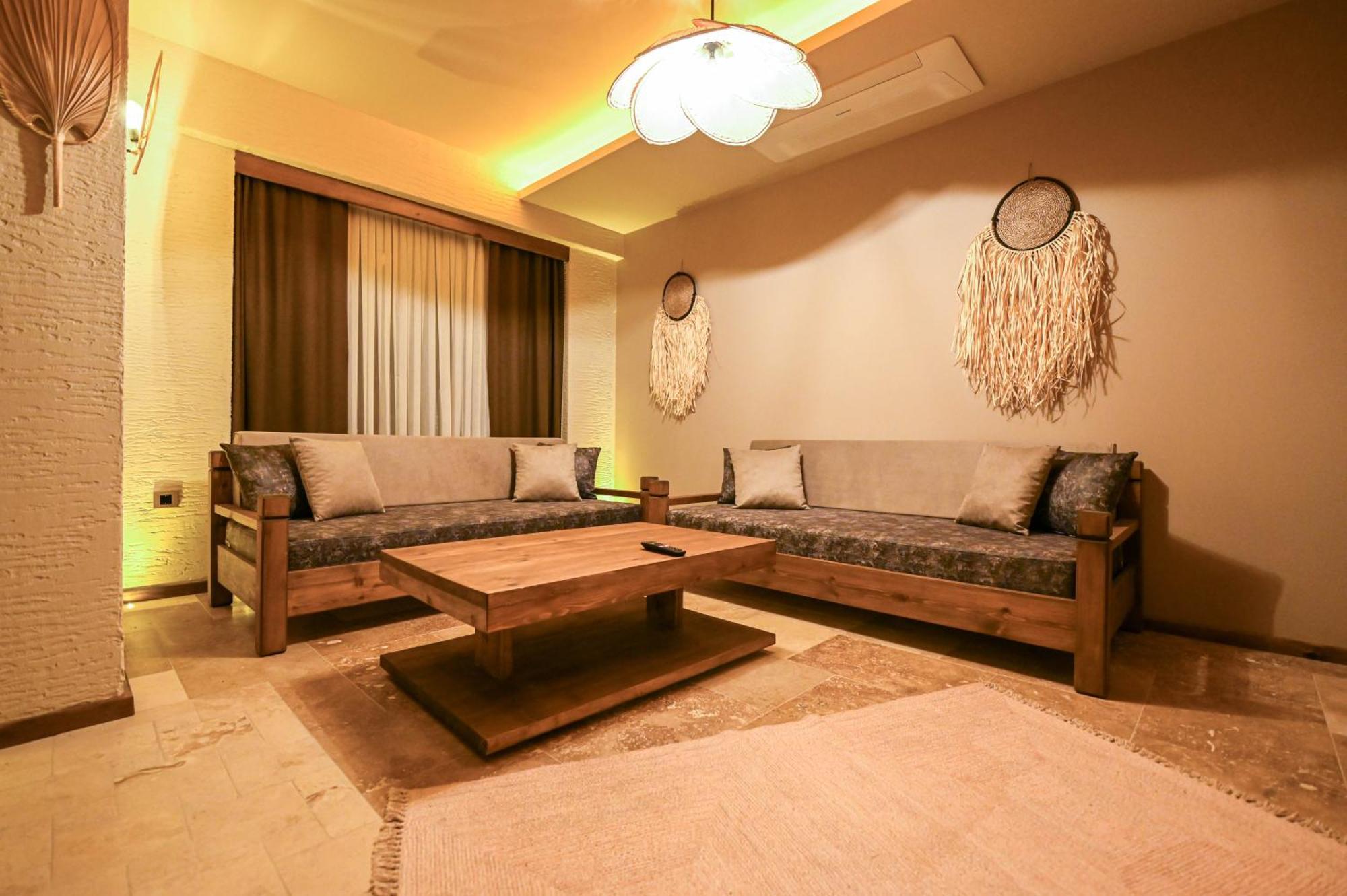 Louis Cappadocia Hotel Uchisar Exterior photo
